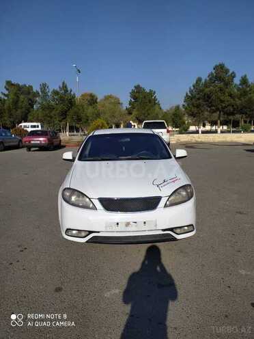 Daewoo Gentra 2013, 230,000 km - 1.5 l - Şirvan