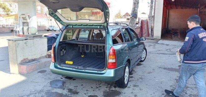Opel Astra 1998, 370,000 km - 2.0 l - Gəncə
