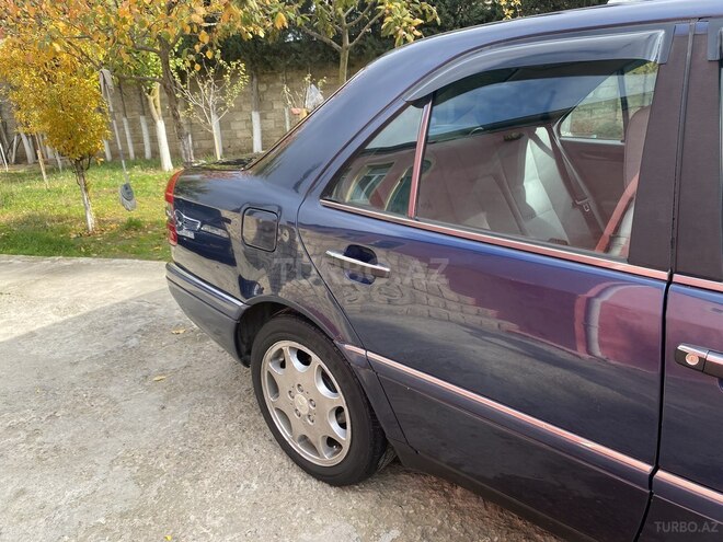 Mercedes C 180 1995, 380,000 km - 1.8 l - Bakı