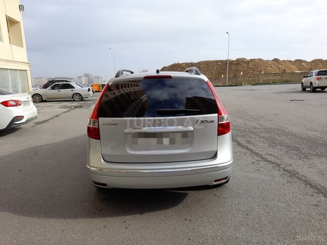 Hyundai i30 2009, 110,000 km - 1.4 л - Bakı