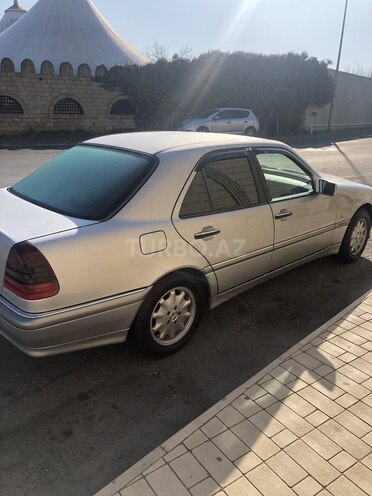 Mercedes C 240 1997, 288,000 km - 2.4 л - Bakı