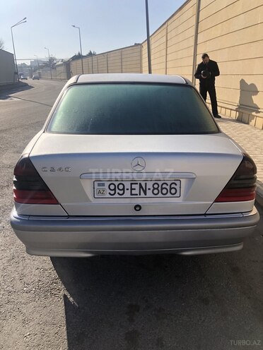 Mercedes C 240 1997, 288,000 km - 2.4 л - Bakı
