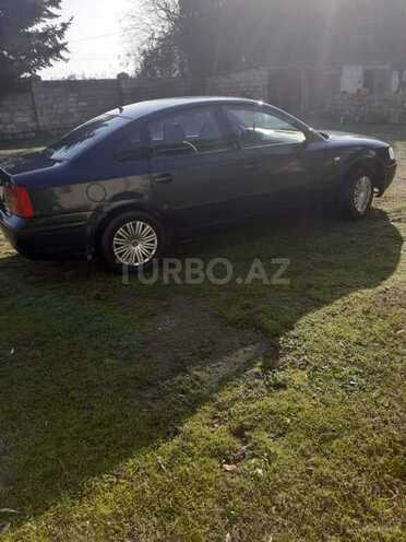 Volkswagen Passat 1997, 401,000 km - 2.0 l - Astara