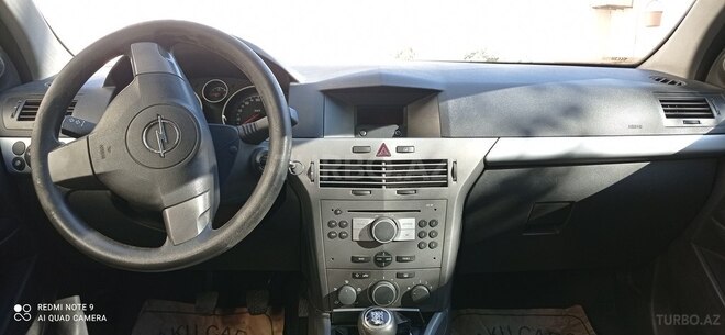 Opel Astra 2006, 244,000 km - 1.3 l - Bakı