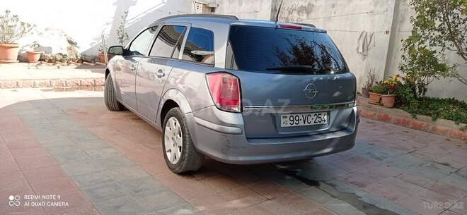 Opel Astra 2006, 244,000 km - 1.3 l - Bakı
