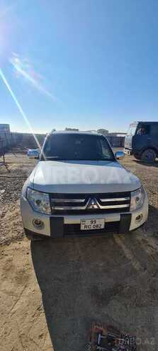 Mitsubishi Pajero 2008, 294,131 km - 3.0 л - Xırdalan