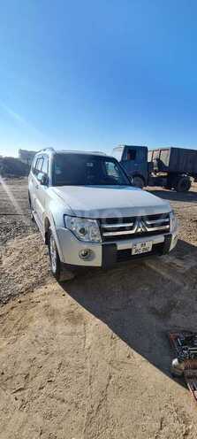 Mitsubishi Pajero 2008, 294,131 km - 3.0 л - Xırdalan