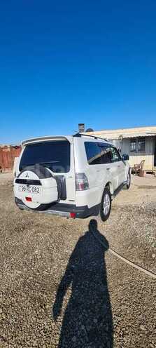 Mitsubishi Pajero 2008, 294,131 km - 3.0 л - Xırdalan