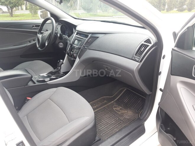 Hyundai Sonata 2014, 129,000 km - 2.4 l - Şəmkir