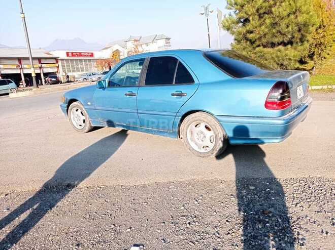 Mercedes C 200 1997, 125,000 km - 2.0 l - Qəbələ