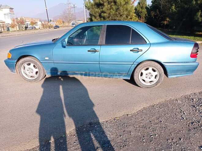 Mercedes C 200 1997, 125,000 km - 2.0 l - Qəbələ