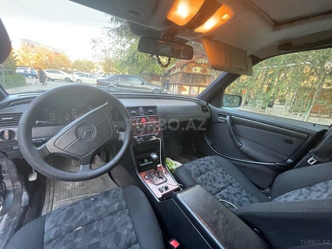Mercedes C 180 1998, 297,000 km - 1.8 л - Bakı