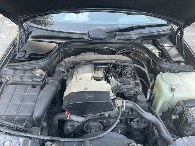 Mercedes C 180 1998, 297,000 km - 1.8 л - Bakı
