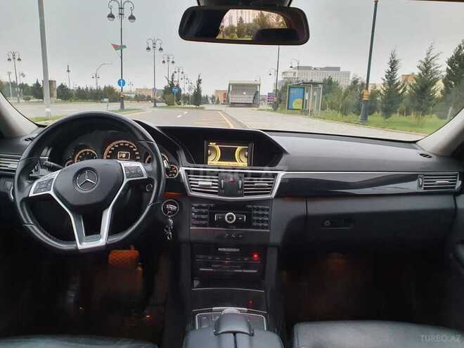 Mercedes E 220 2011, 212,000 km - 2.2 l - Bakı