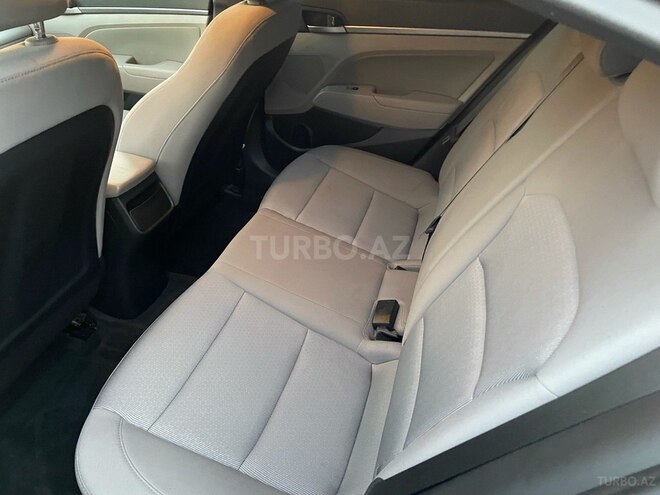 Hyundai Elantra 2017, 38,000 km - 1.8 l - Bakı