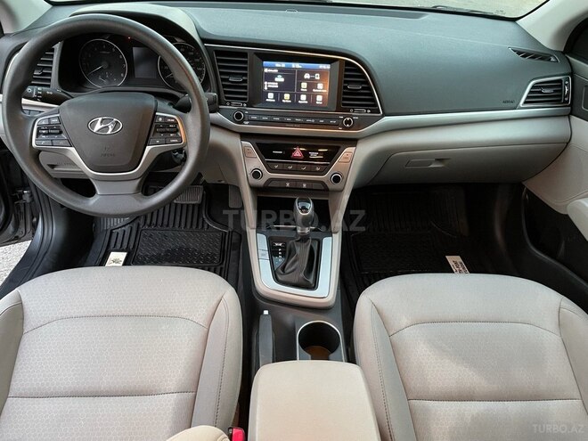 Hyundai Elantra 2017, 38,000 km - 1.8 l - Bakı