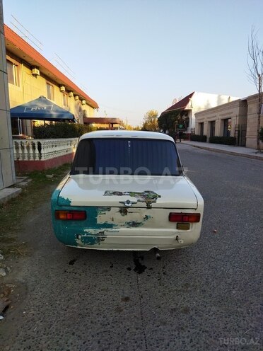 LADA (VAZ) 21011 1973, 17,577 km - 1.6 л - Salyan