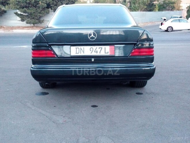 Mercedes E 230 1992, 295,000 km - 2.3 l - Bakı