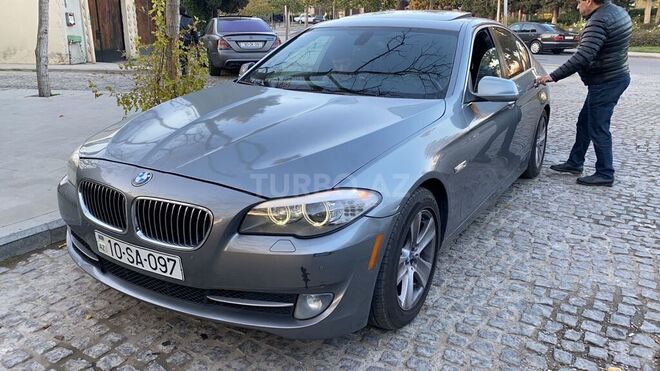 BMW 528 2011, 221,500 km - 2.0 л - Xırdalan