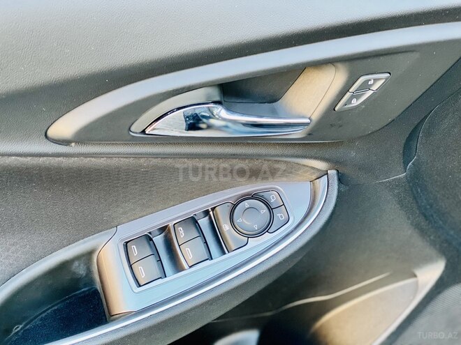 Chevrolet Malibu 2019, 40,650 km - 1.5 l - Bakı