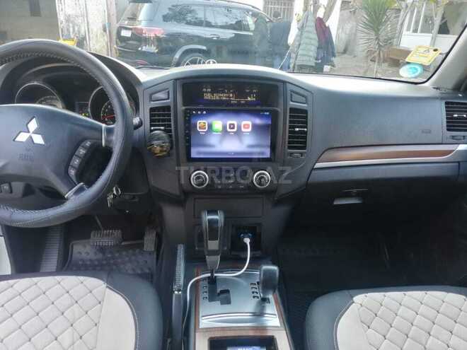 Mitsubishi Pajero 2008, 240,000 km - 3.0 l - Bakı