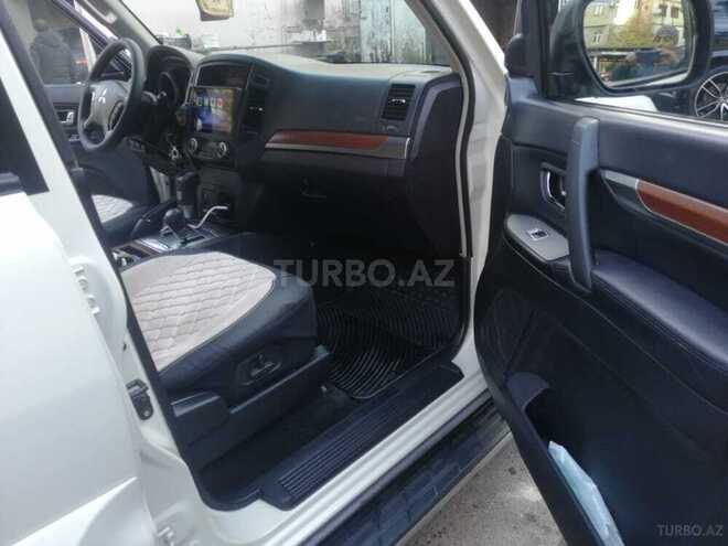 Mitsubishi Pajero 2008, 240,000 km - 3.0 l - Bakı