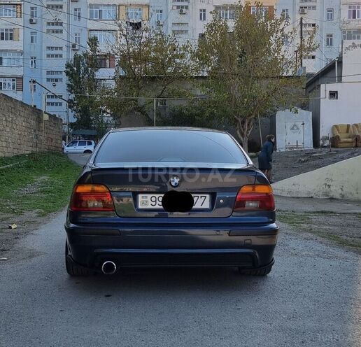 BMW 525 2002, 300,000 km - 2.5 l - Sumqayıt