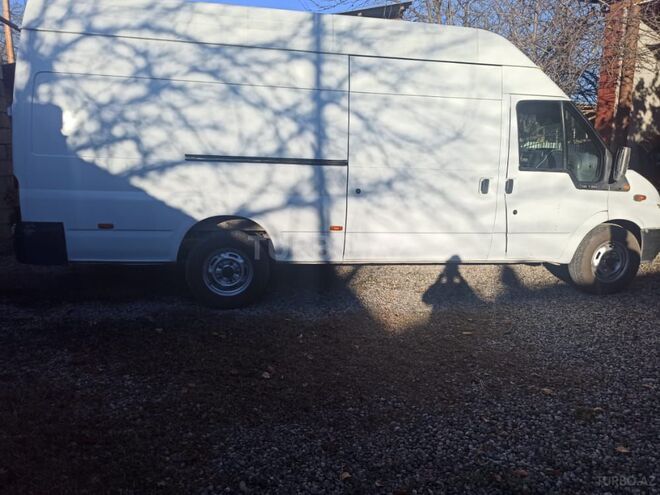Ford Transit 2004, 445,000 km - 2.5 l - Qusar