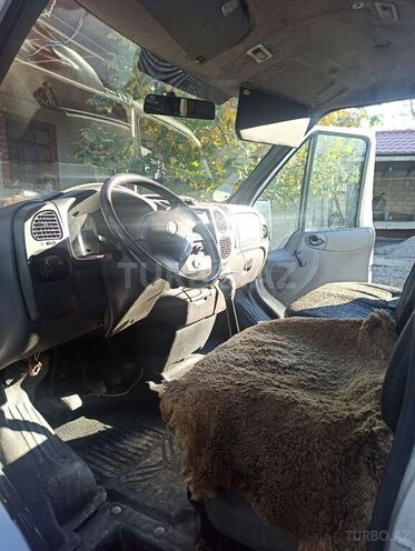 Ford Transit 2004, 445,000 km - 2.5 l - Qusar