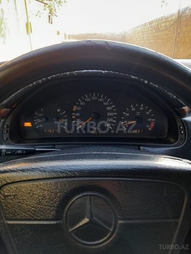 Mercedes E 200 1998, 391,000 km - 2.0 l - Bakı