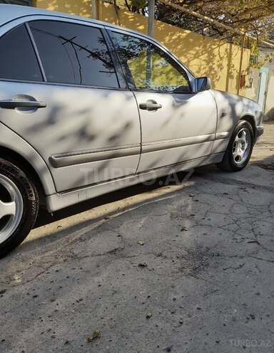Mercedes E 200 1998, 391,000 km - 2.0 l - Bakı
