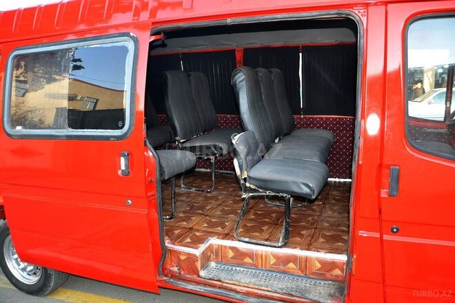 Ford Transit 1993, 325,489 km - 2.5 l - Ağstafa
