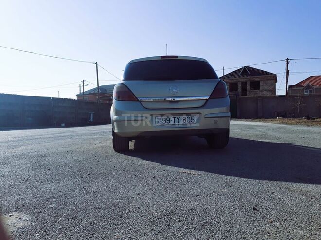 Opel Astra 2005, 204,000 km - 1.4 l - Bakı