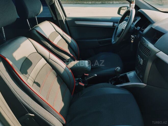 Opel Astra 2005, 204,000 km - 1.4 l - Bakı