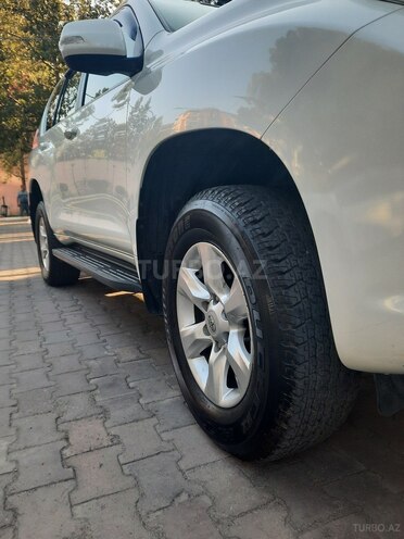 Toyota Prado 2011, 116,500 km - 2.7 l - Bakı