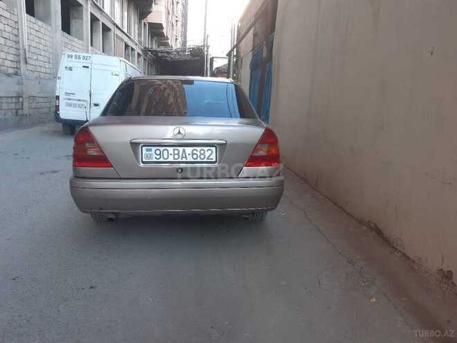 Mercedes C 180 1993, 210,000 km - 1.8 л - Bakı
