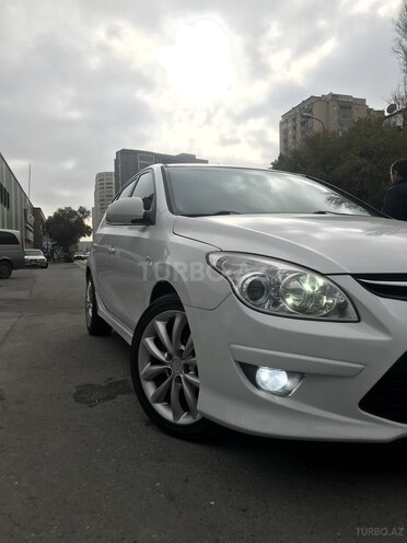Hyundai i30 2011, 289,500 km - 1.6 l - Bakı