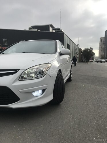 Hyundai i30 2011, 289,500 km - 1.6 l - Bakı
