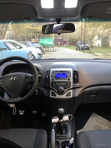 Hyundai i30 2011, 289,500 km - 1.6 l - Bakı