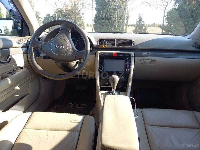 Audi A4 2003, 162,000 km - 1.8 l - Gəncə