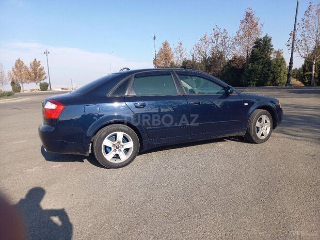 Audi A4 2003, 162,000 km - 1.8 l - Gəncə