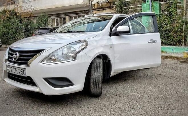 Nissan Sunny 2015, 68,992 km - 1.2 l - Bakı