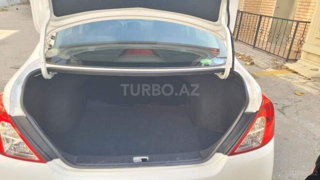 Nissan Sunny 2015, 68,992 km - 1.2 l - Bakı