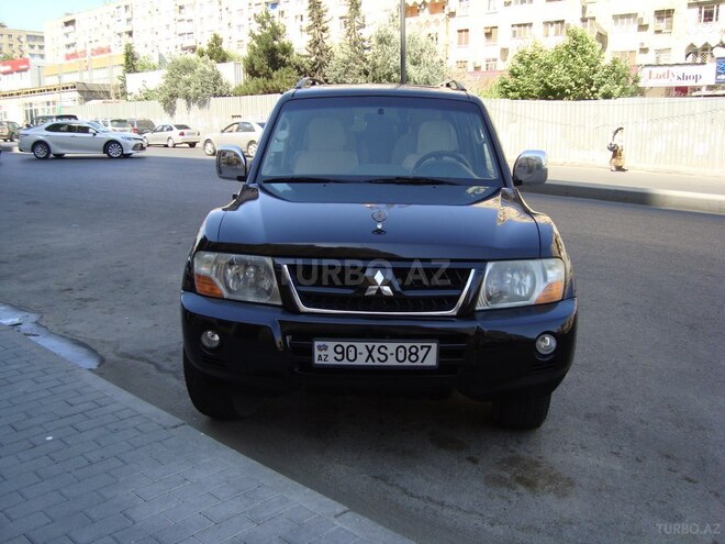 Mitsubishi Pajero 2006, 329,000 km - 3.0 l - Bakı
