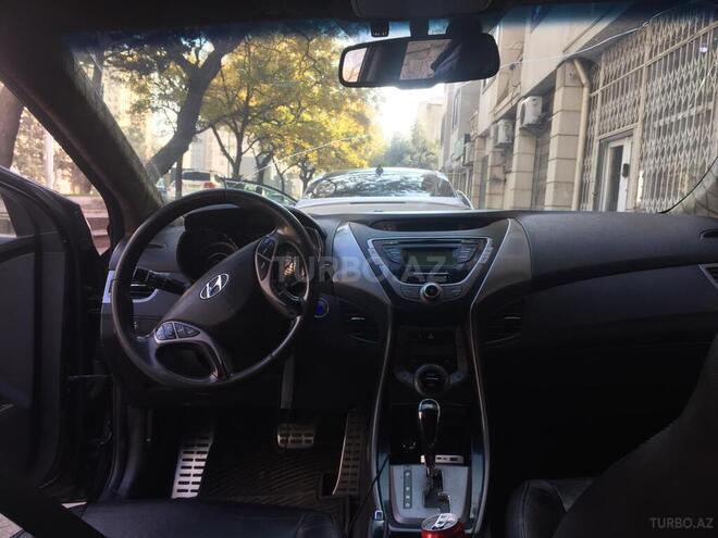 Hyundai Elantra 2013, 211,000 km - 1.8 l - Bakı