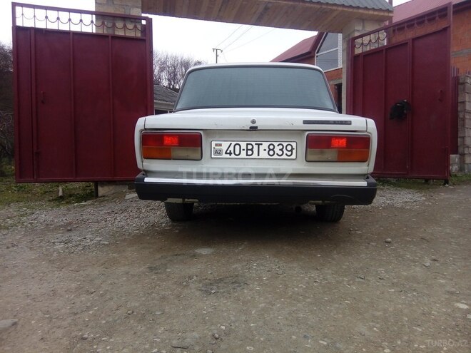 LADA (VAZ) 2107 2005, 253,000 km - 1.6 l - Quba