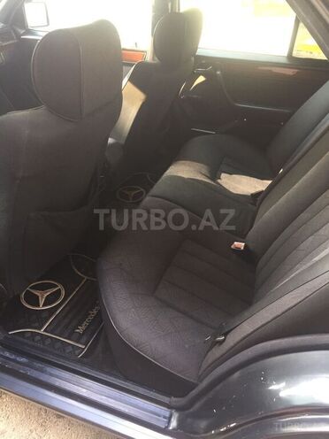 Mercedes E 300 1994, 380,000 km - 3.0 l - Bakı