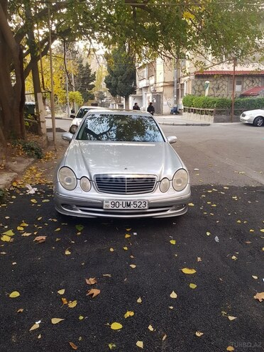 Mercedes E 220 2006, 272,300 km - 2.2 l - Bakı