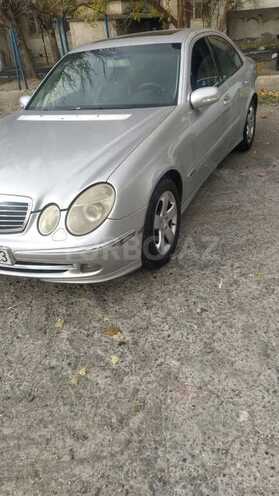 Mercedes E 220 2006, 272,300 km - 2.2 l - Bakı