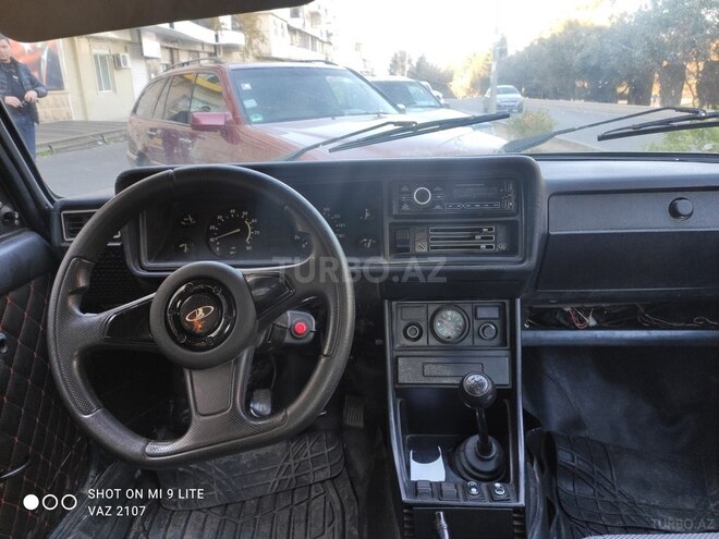 LADA (VAZ) 2107 2010, 186,000 km - 1.6 l - Bakı